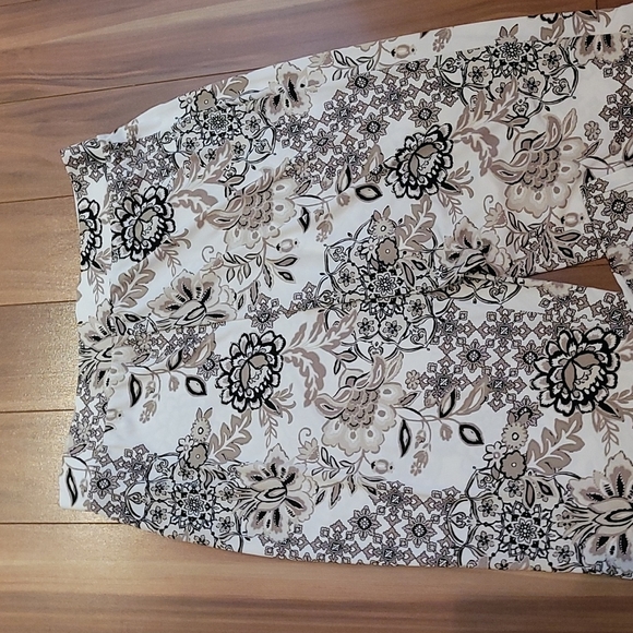 Nwt NINA LEONARD narrow leg pant - Picture 4 of 5